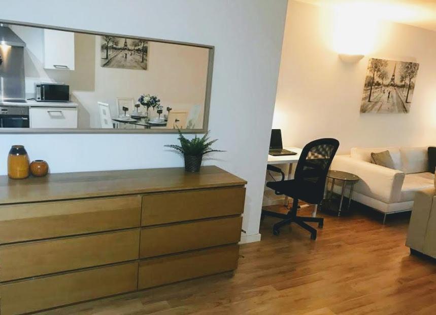 Marco Island -Very Spacious City Centre 1 Bedroom Apartment Nottingham Ngoại thất bức ảnh